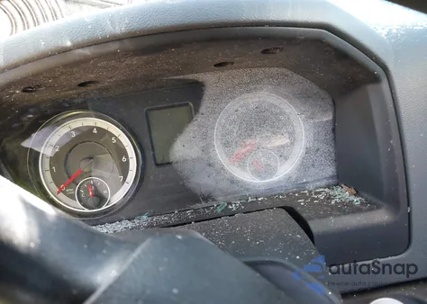 2018 Ram 1500 Express 4X2 6'4 Box z USA, uszkodzony, nr VIN 1C6RR6FT9JS171246